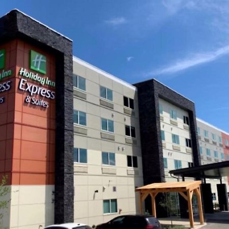 Holiday Inn Express & Suites - Courtenay - Comox By Ihg Bagian luar foto